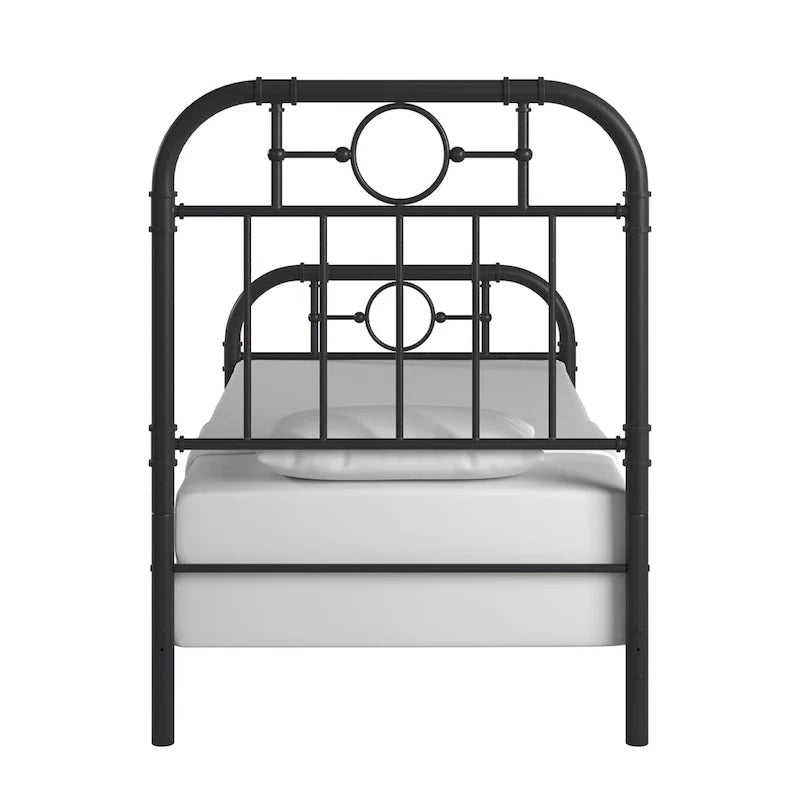 Letto matrimoniale in metallo nero