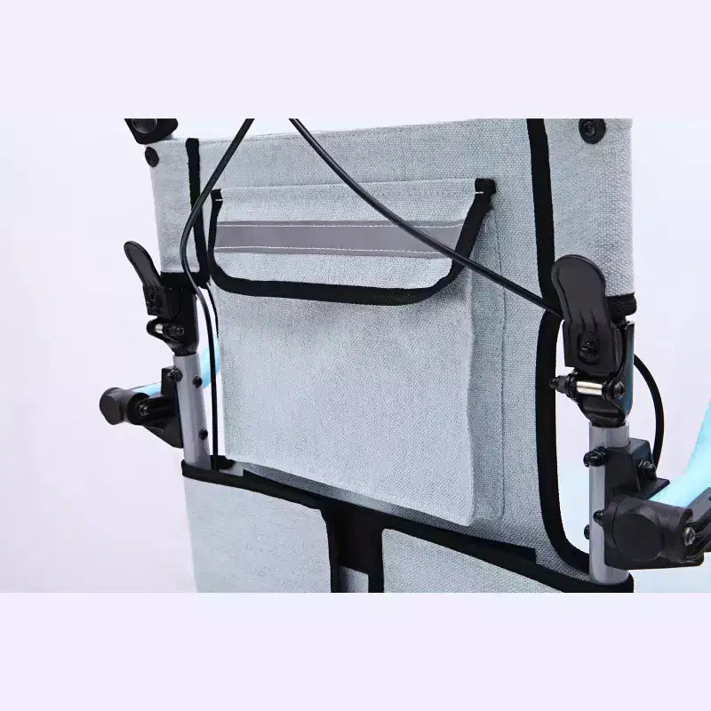 Fauteuil roulant de transport ultra-léger pour personnes âgées, fauteuil de transport pliable et portable, avec frein à main verrouillable et accoudoirs escamotables amovibles