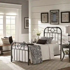 Letto matrimoniale in metallo nero