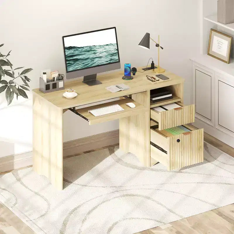 Bestier Scrivania per computer Smart 55", Scrivania in rovere con cassetti per documenti e presa di corrente, Scrivania direzionale con scomparti aperti e vassoio per tastiera