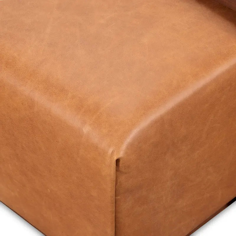 Poly & Bark Pouf Jarmo con Tavolino Regolabile in Noce - Vera Pelle Italiana Pieno Fiore