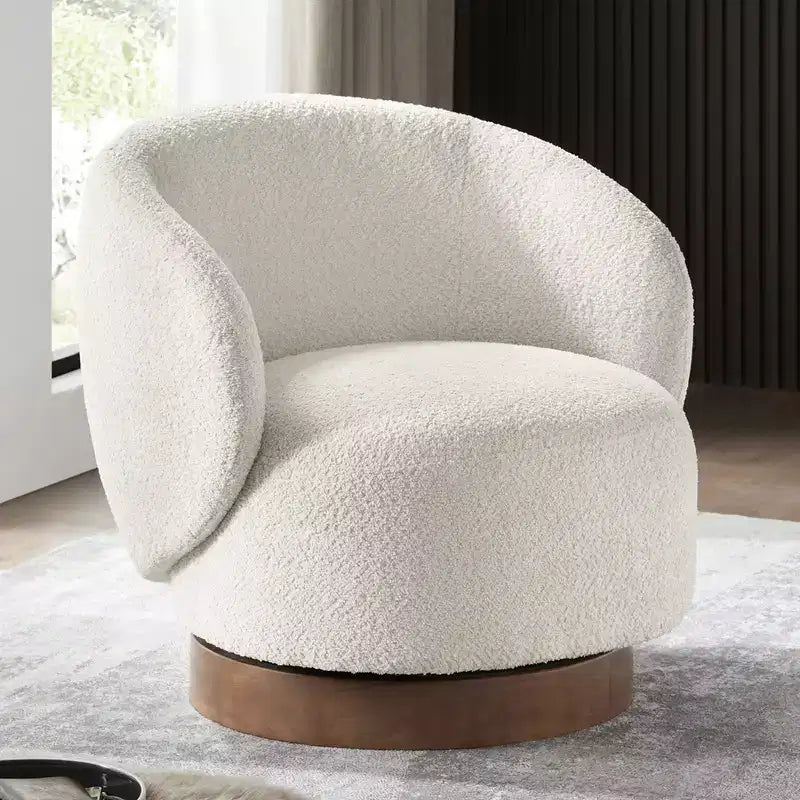 Poltrona a botte girevole imbottita Spruce&Spring con base in legno
