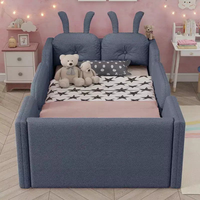 Letto a piattaforma Whisen Twin, struttura letto imbottita per bambini con cuscino a coniglio, sponde laterali rimovibili