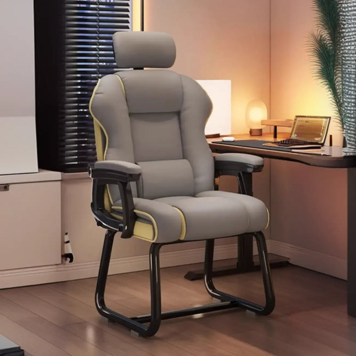 Sedia direzionale ergonomica in pelle gialla con schienale alto